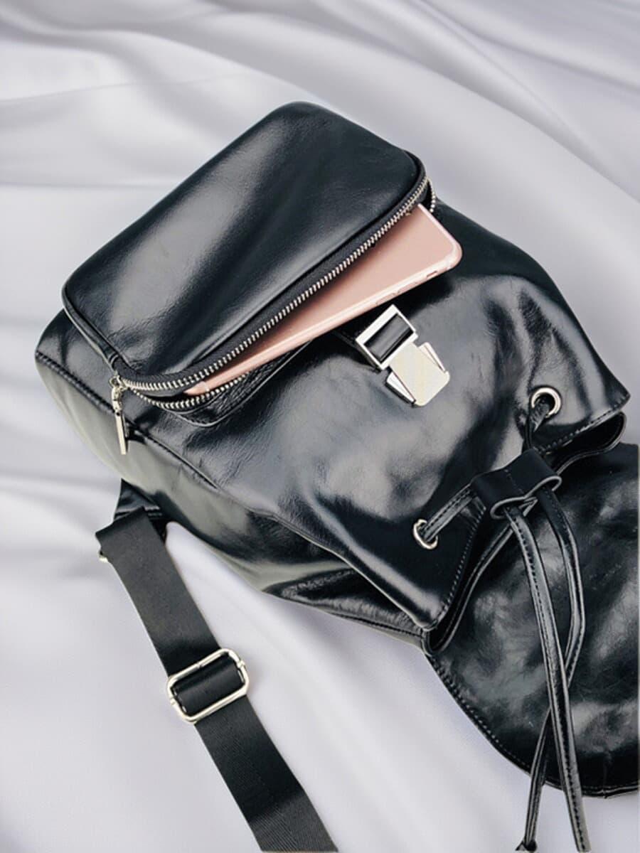 レザーリュック 男性用 上質革調素材リュック 都会派洗練仕様 ビジネス