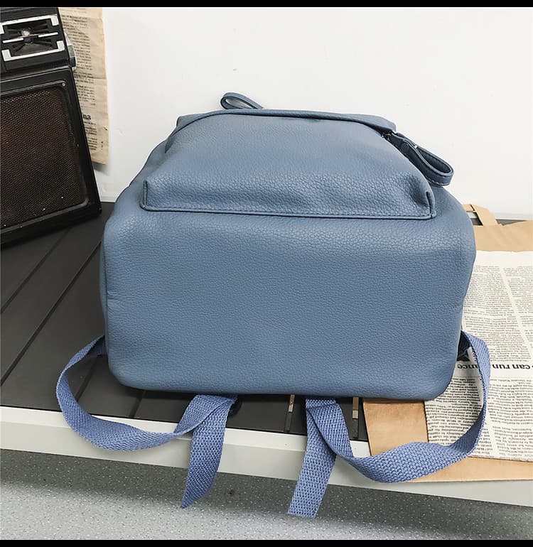 レザーリュック 大容量合皮製リュック 上質素材通学バック