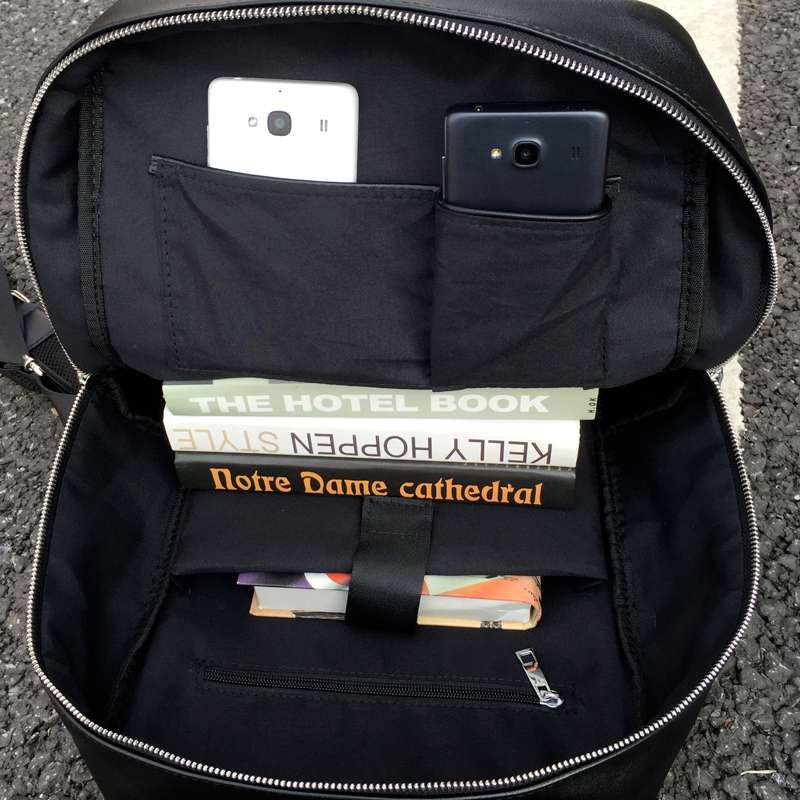 レザーリュック 都市型革製パソコンリュック メンズビジネス