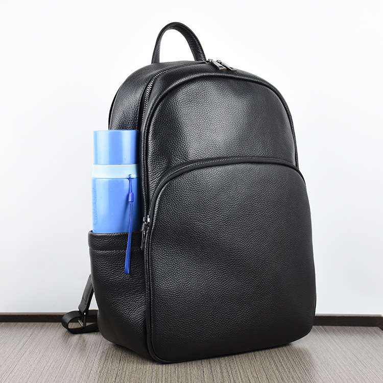 レザーリュック 高級本革パソコン対応多機能 ビジネス