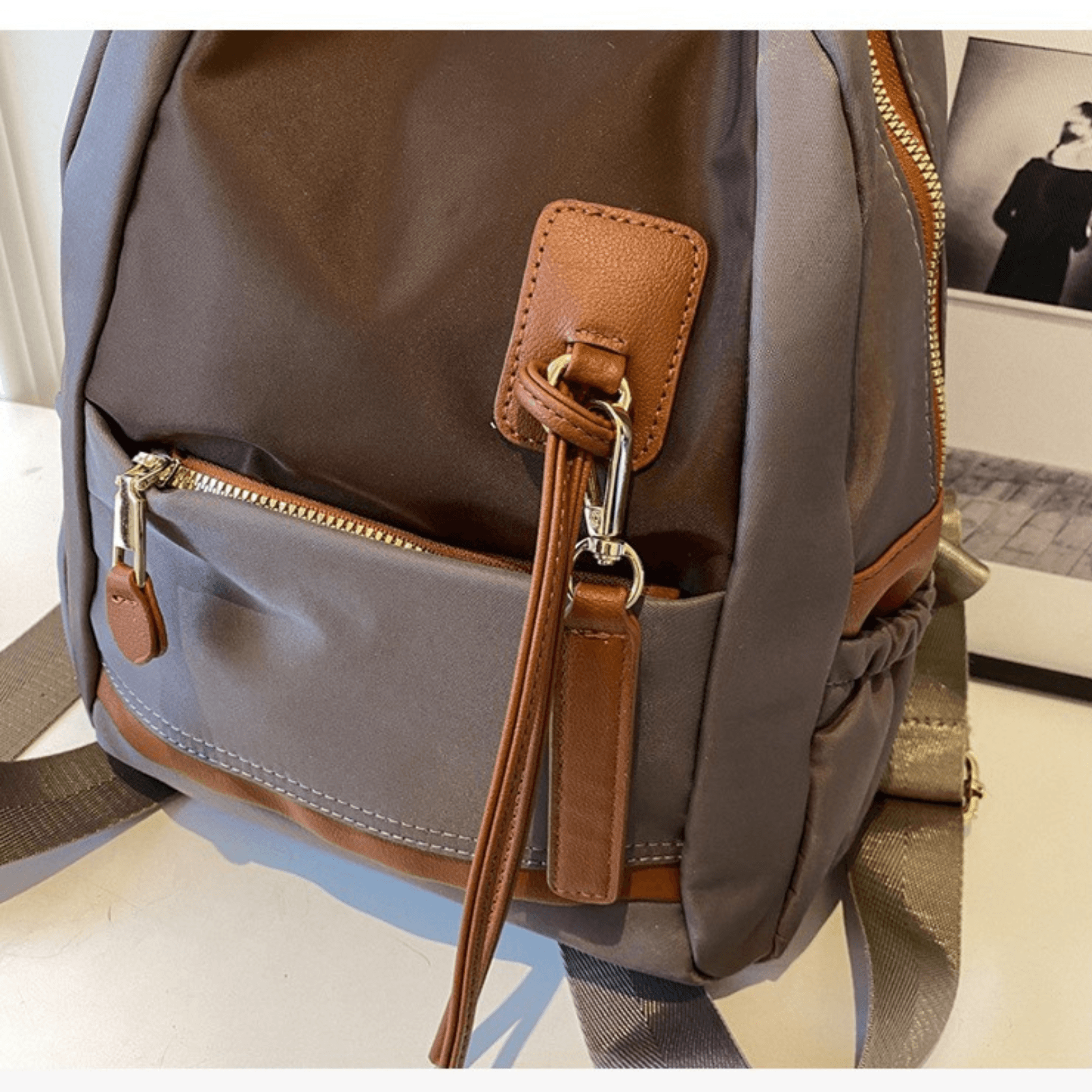 レザーリュック 女性用上品本革装飾通勤背負鞄 ビジネス