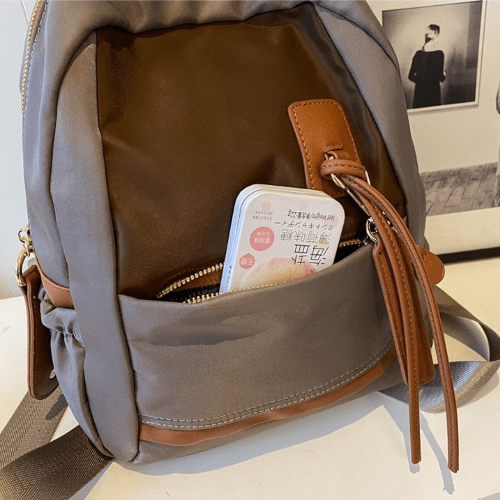 レザーリュック 女性用上品本革装飾通勤背負鞄 ビジネス