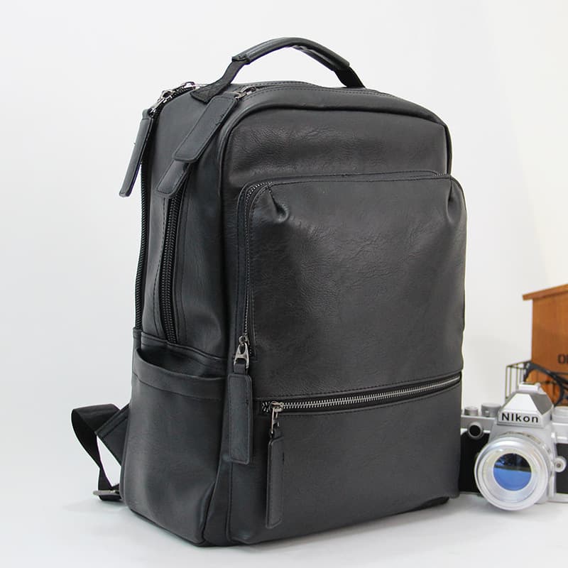 レザーリュック 大容量高級本革リュック ビジネス対応レザーバッグ