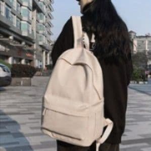 軽量合成皮革レザースポーツリュック