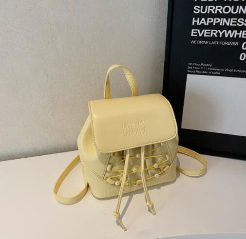 透明ポケット付きフェイクレザーリュック