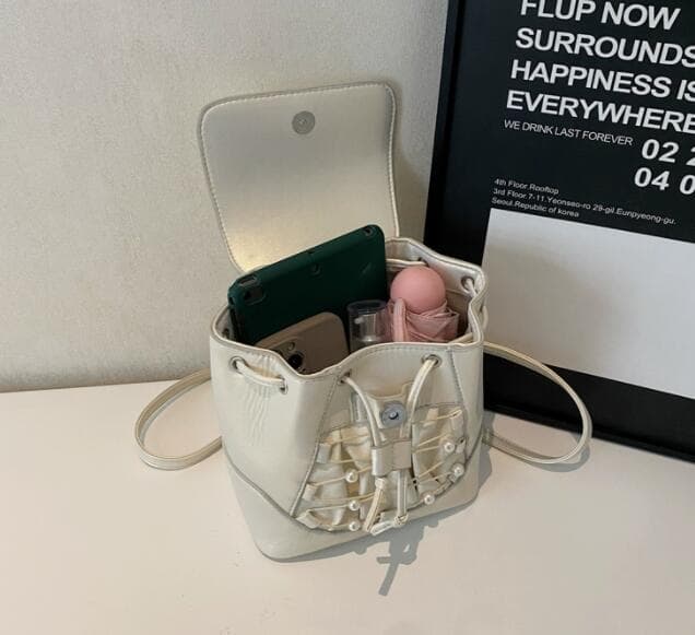 透明ポケット付きフェイクレザーリュック