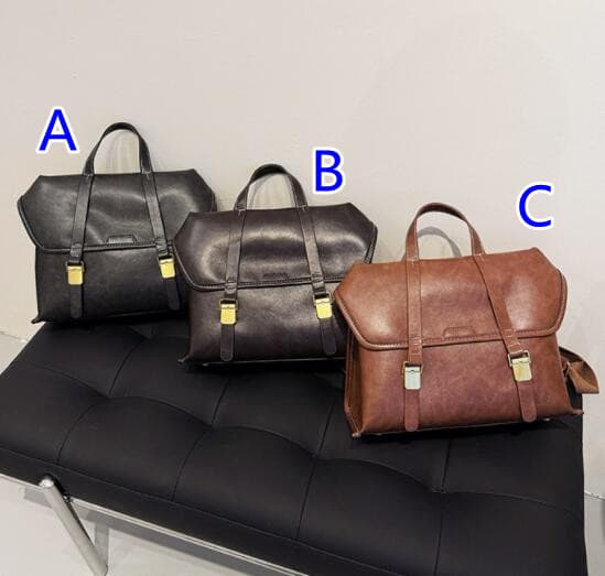 レザーリュック 本革風多機能ショルダーバッグ ビジネス