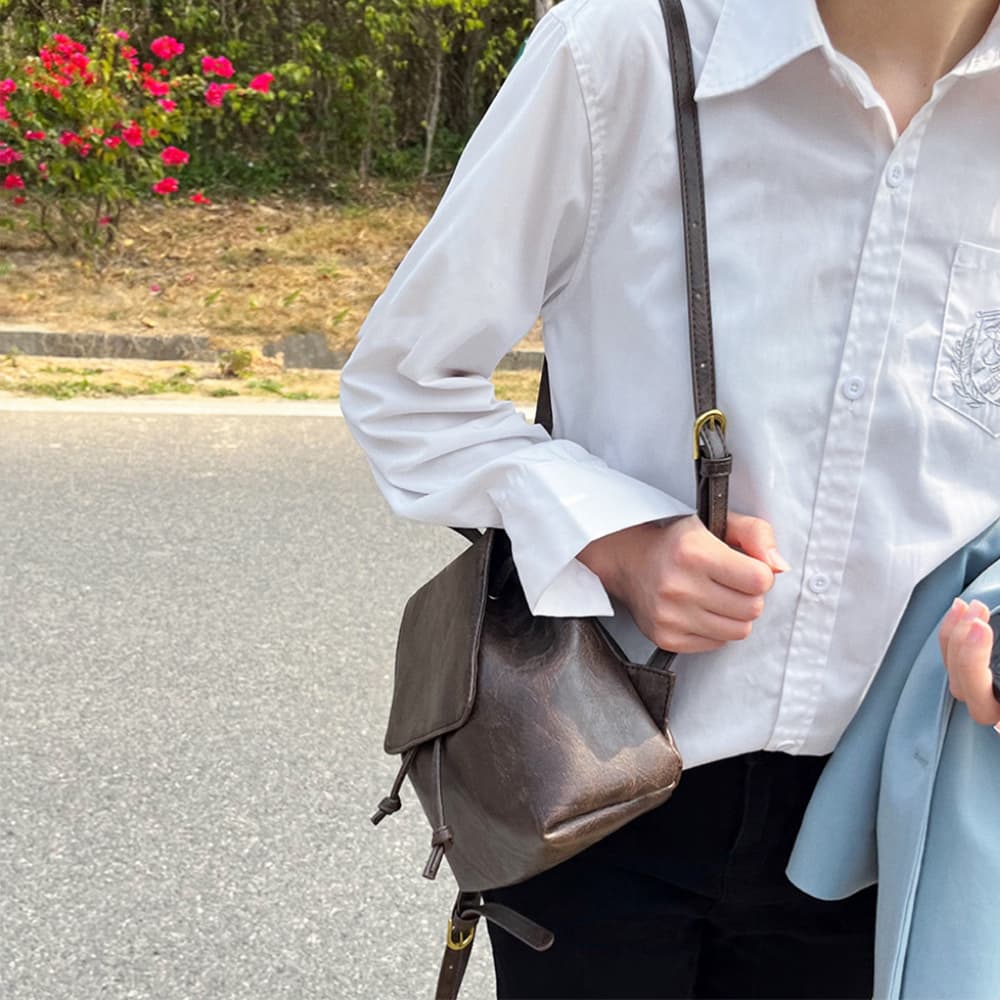 レザーリュック 女性用小型韓国風巾着タイプ 通学