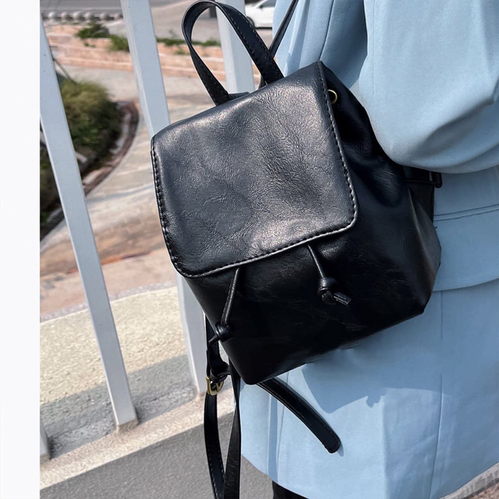 レザーリュック 女性用小型韓国風巾着タイプ 通学