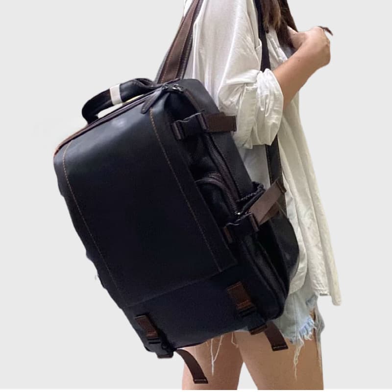レザーリュック 本革スクエア型大容量通学用リュックサック