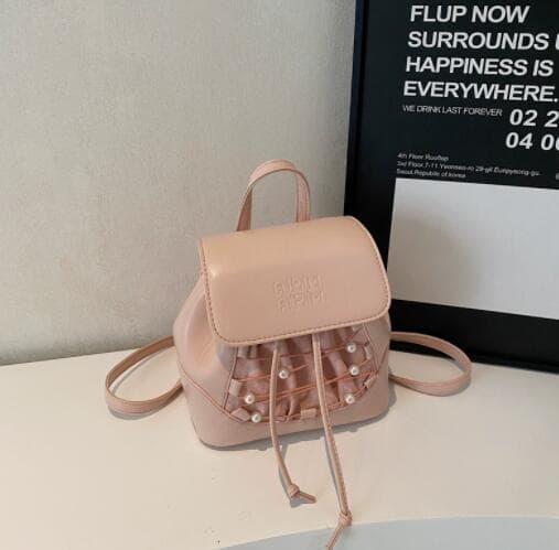 透明ポケット付きフェイクレザーリュック