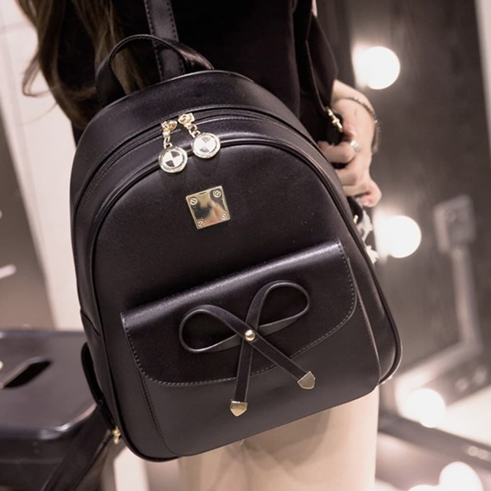 レディース レザーリュック タッセル付き キルティング柄