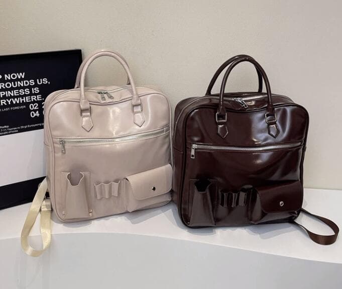 レザーリュック多機能 ハンドバッグ兼用 斜めがけ対応 ビジネス