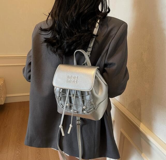 透明ポケット付きフェイクレザーリュック