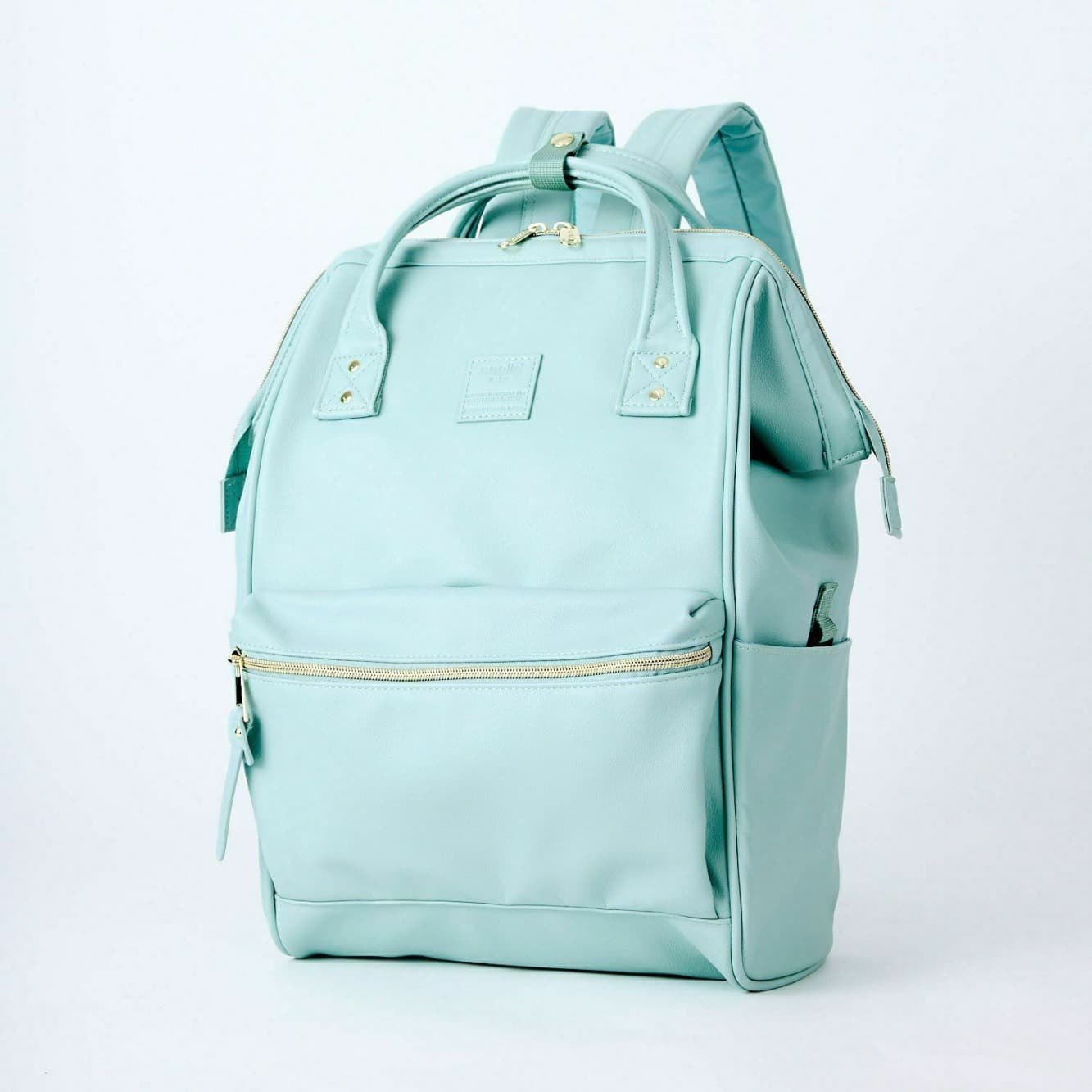 レザーリュック 上品な質感の本革大容量　通学