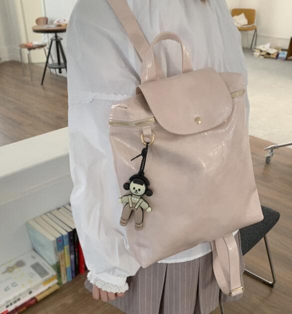 レザーリュック 合成皮革多機能背負い鞄ハンド付き 通学