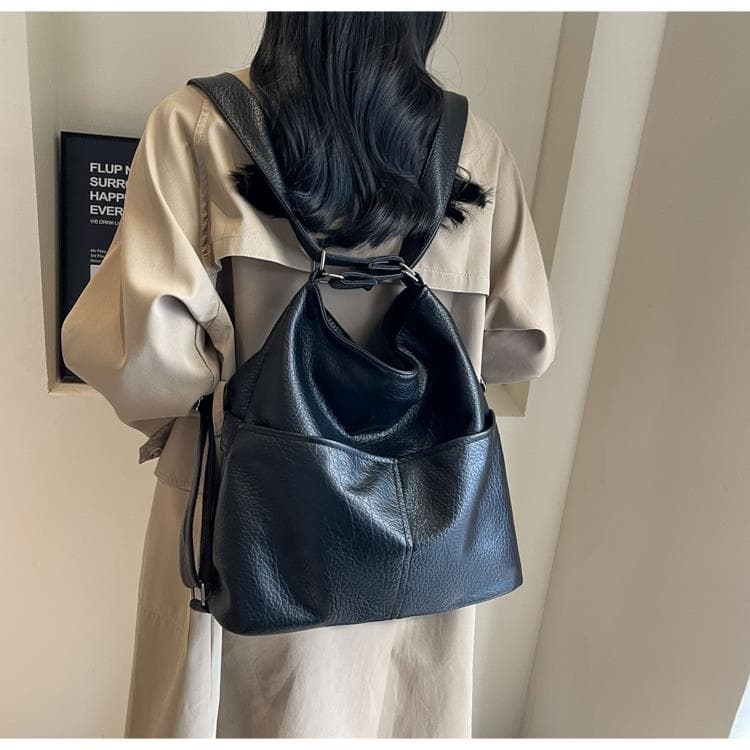 レザーリュック 本革女性用三通り鞄 背負い型手提げ肩掛け ビジネス