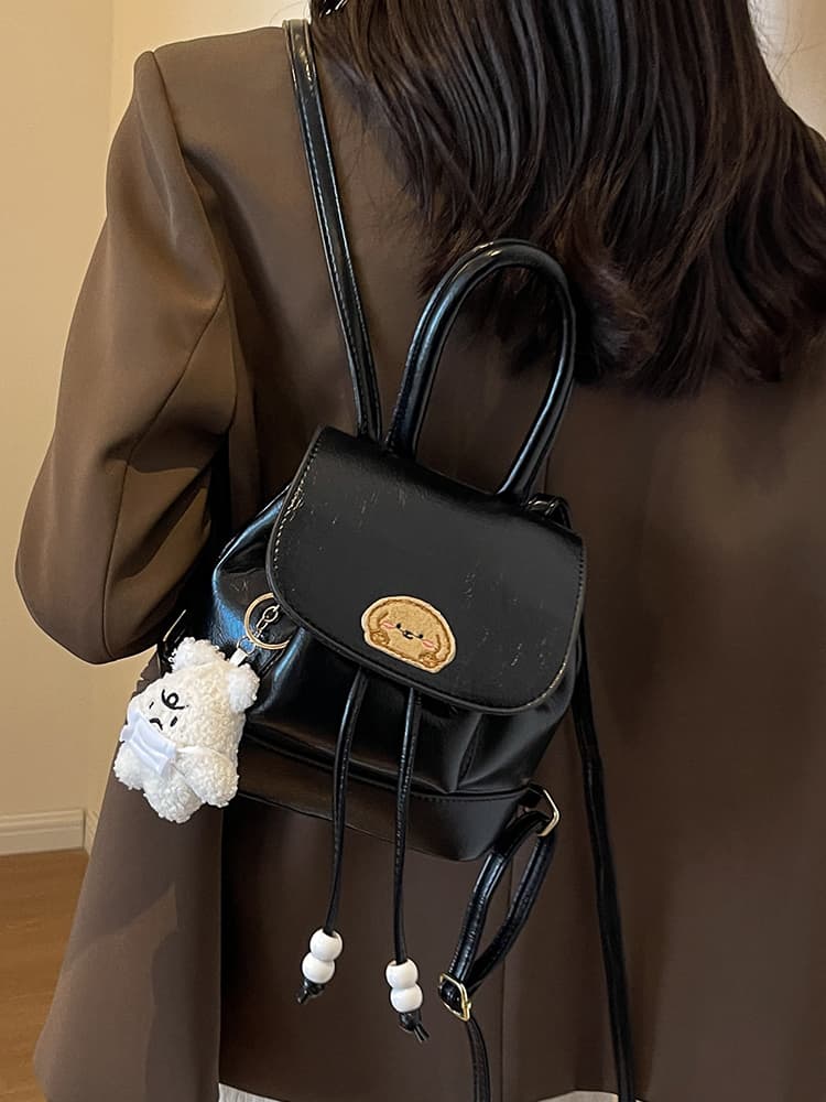 レザーリュック 小ぶりな合成皮革二通りミニリュック 通学