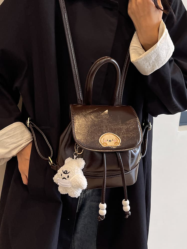 レザーリュック 小ぶりな合成皮革二通りミニリュック 通学