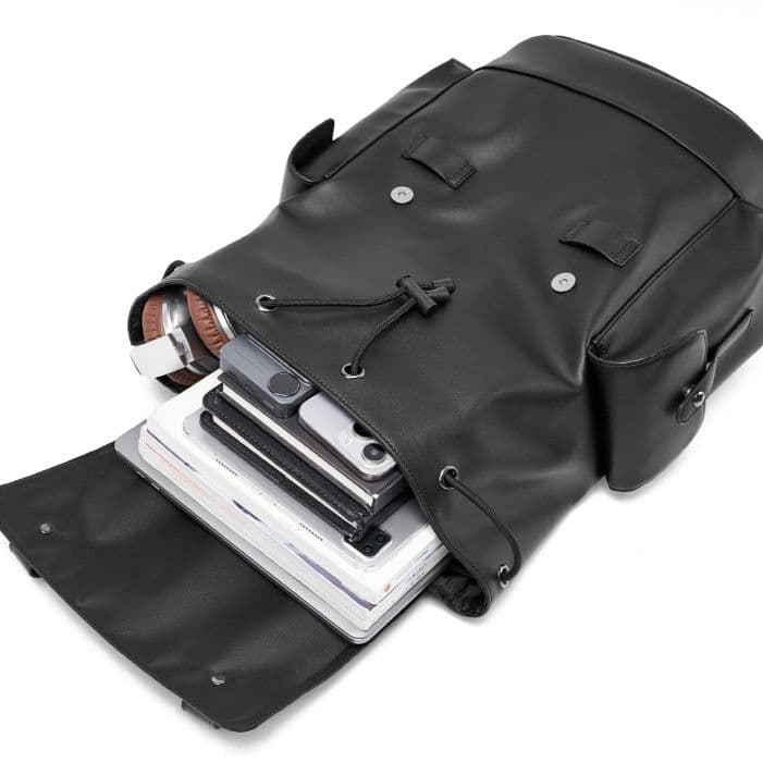 レザーリュック　本革フラップ式紳士用 ビジネス