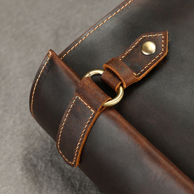 レザーリュック 職人手作り本革背負い鞄 重厚感溢れるダークブラウン