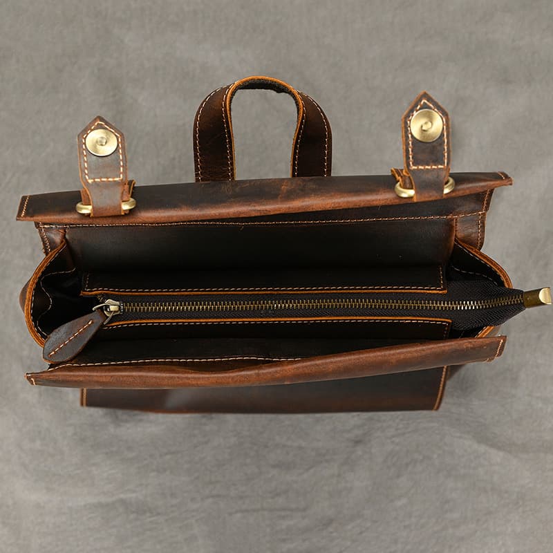 レザーリュック 職人手作り本革背負い鞄 重厚感溢れるダークブラウン