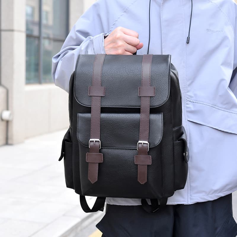 レザーリュック 紳士用本革鞄 ベルト留め式古典デザイン背負い鞄 ビジネス