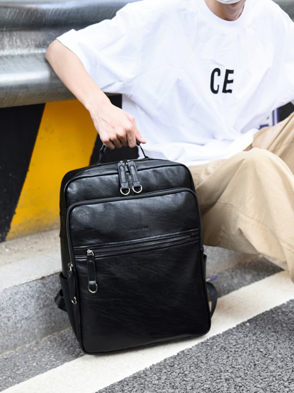 レザーリュック 男性用本革製背負い鞄ビジネス対応多機能型