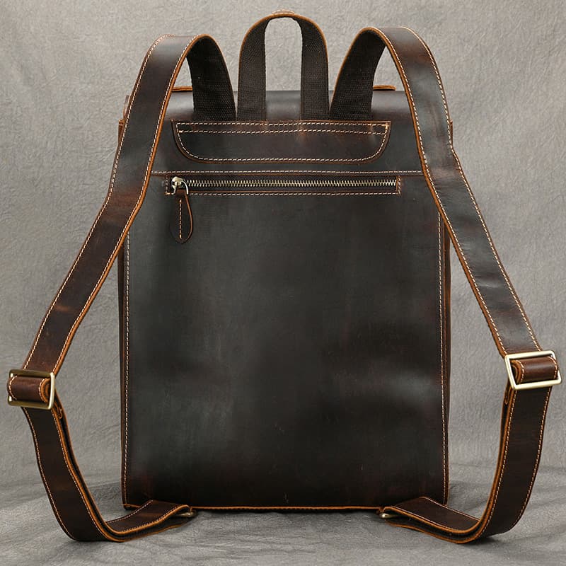 レザーリュック 職人手作り本革背負い鞄 重厚感溢れるダークブラウン