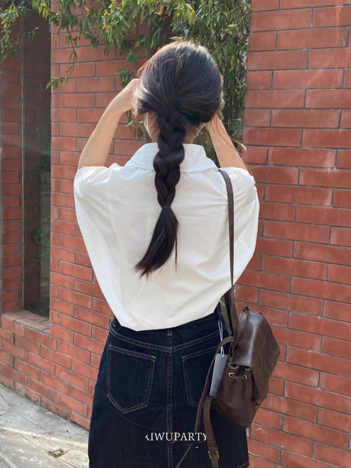 レザーリュック 女性向け本革巾着型ミニリュック 通学