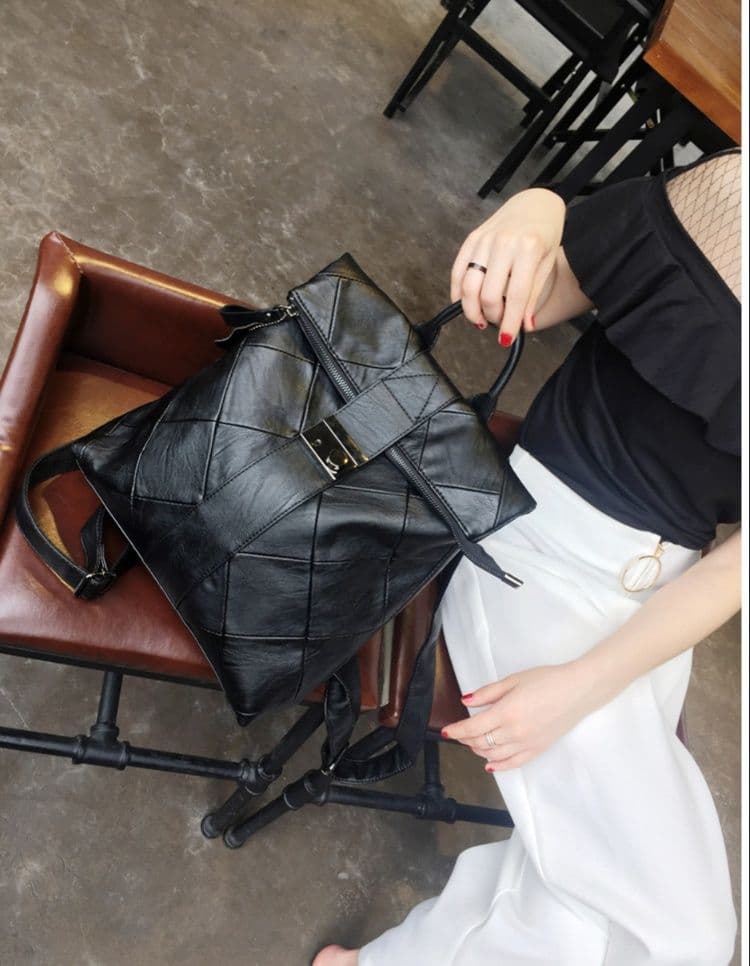 レザーリュック女性用幾何学模様大容量多機能鞄 通学