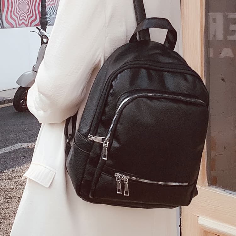 レザーリュック 上質本革レディースリュック黒色多機能収納 ビジネス